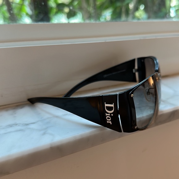 VINTAGE AUTHENTIC DIOR GLASSES - Picture 3 of 4